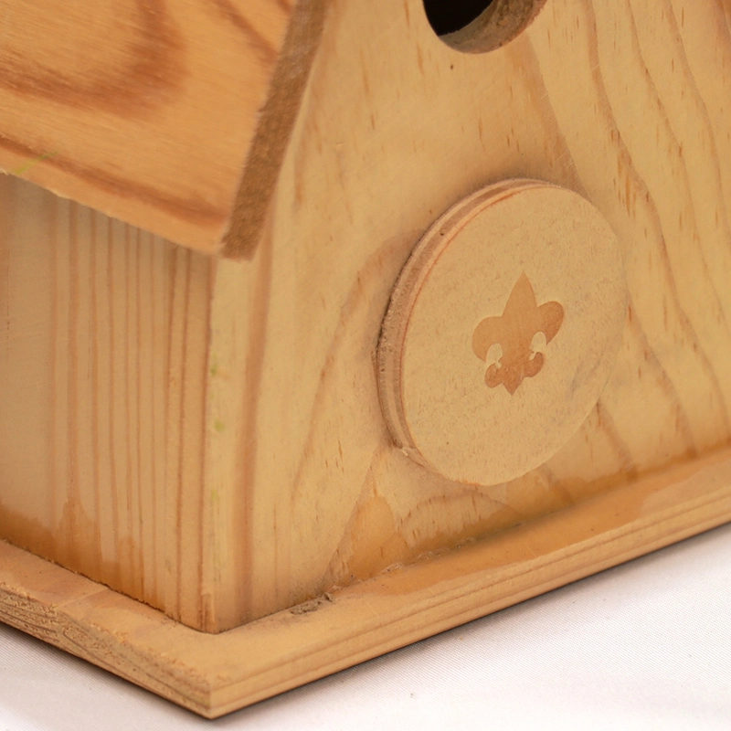 BSCI Factory Solid Wood Hanging Bird House for Outdoors